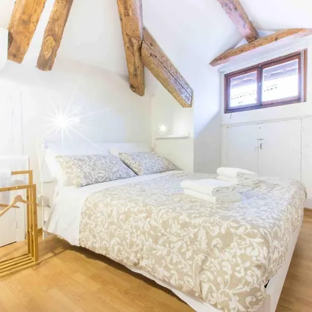 Ca Grimani Double Apartment: Private Terrace And Stunning View Apartament