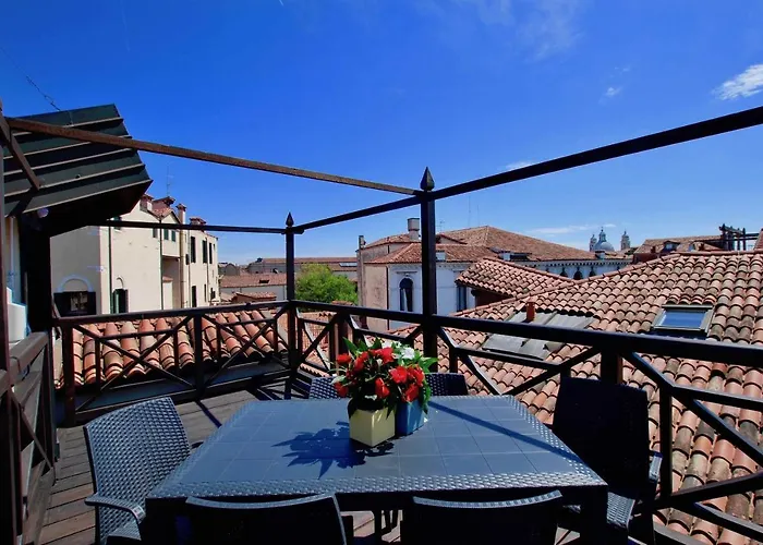 Ca Grimani Double Apartment: Private Terrace And Stunning View Apartmán *