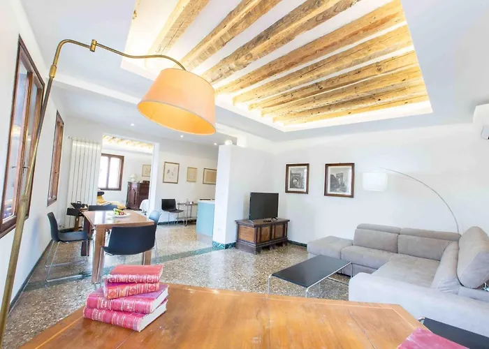 Ca Grimani Double Apartment: Private Terrace And Stunning View Apartament Wenecja