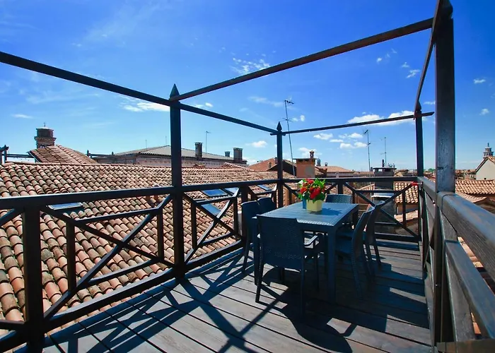 Ca Grimani Double Apartment: Private Terrace And Stunning View Apartament *