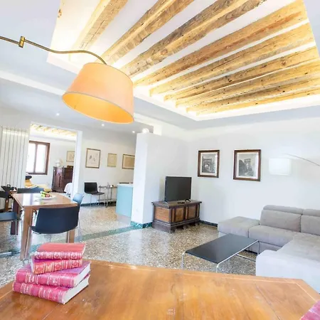 Ca Grimani Double Apartment: Private Terrace And Stunning View דירה ונציה
